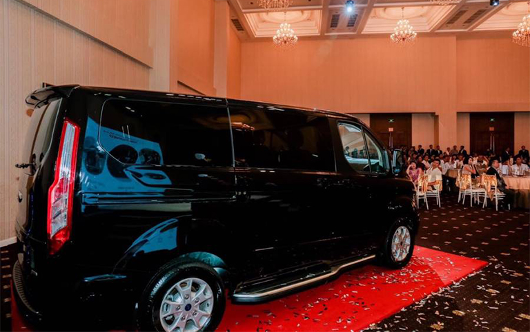 ford tourneo 5